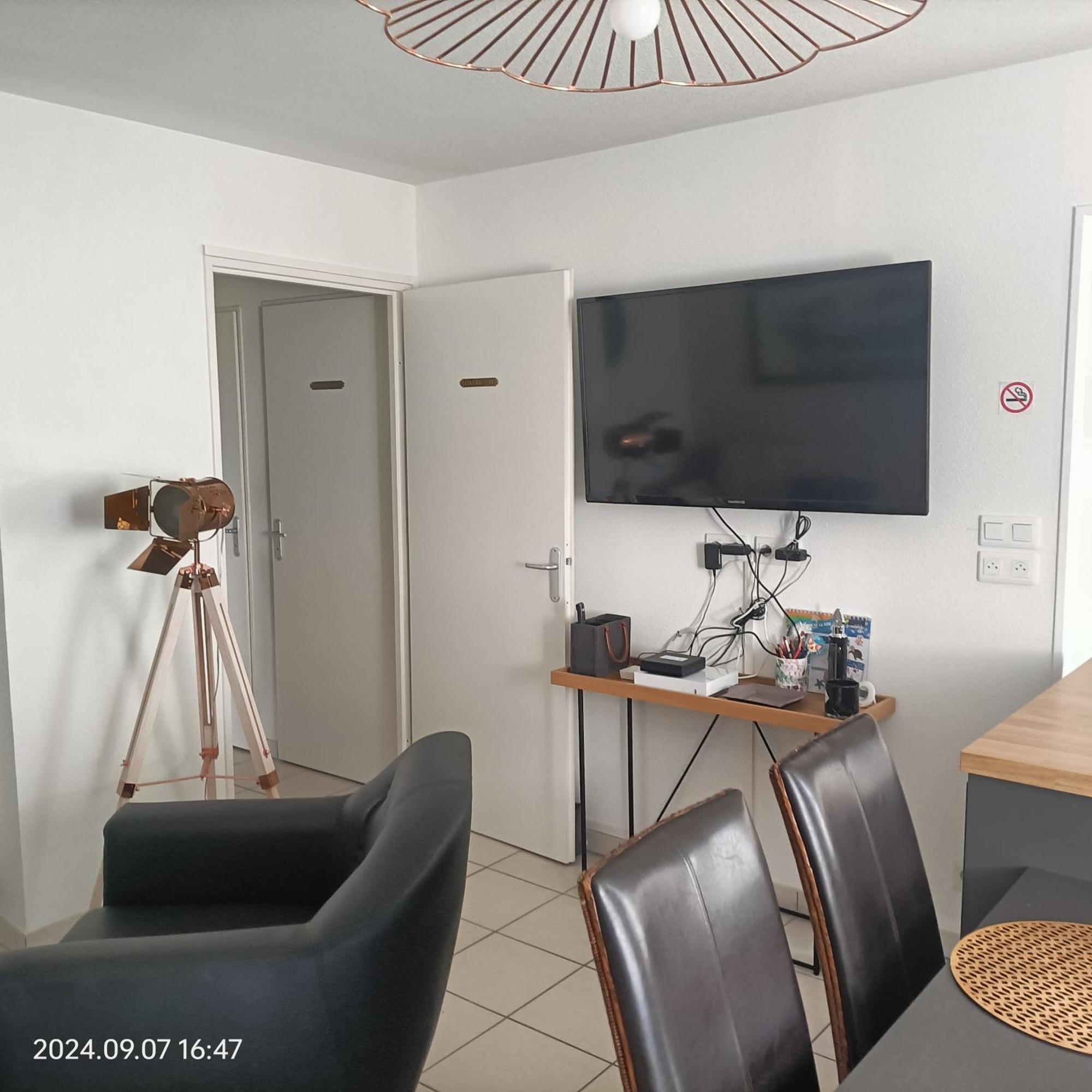 L'Escale N°13 :Appartement Standing Dans Residence Брест Екстериор снимка